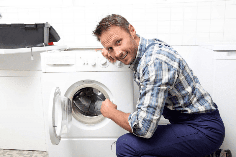 Những lưu ý để vệ sinh máy giặt cửa ngang hiệu quả
