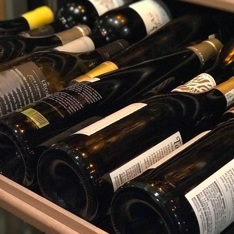 Đánh Giá Hiệu Suất Của Tủ  Bảo Quản Rượu Vang EuroCave