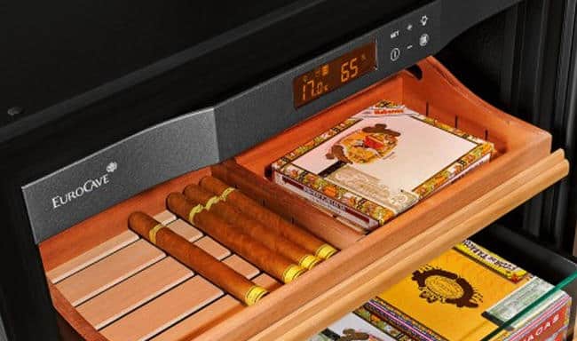 tủ bảo quản cigar eurocave