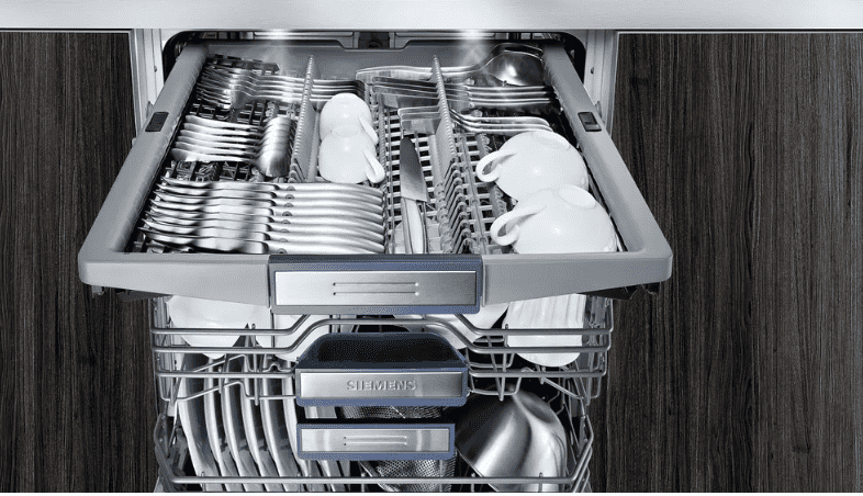 Tầm quan trọng của nước trợ xả đối với bát đĩa khô