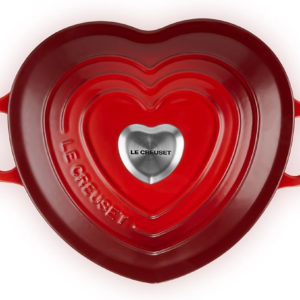 Nồi Gang Le Creuset Heart Shaped Casserole with Heart Knob 1,9L