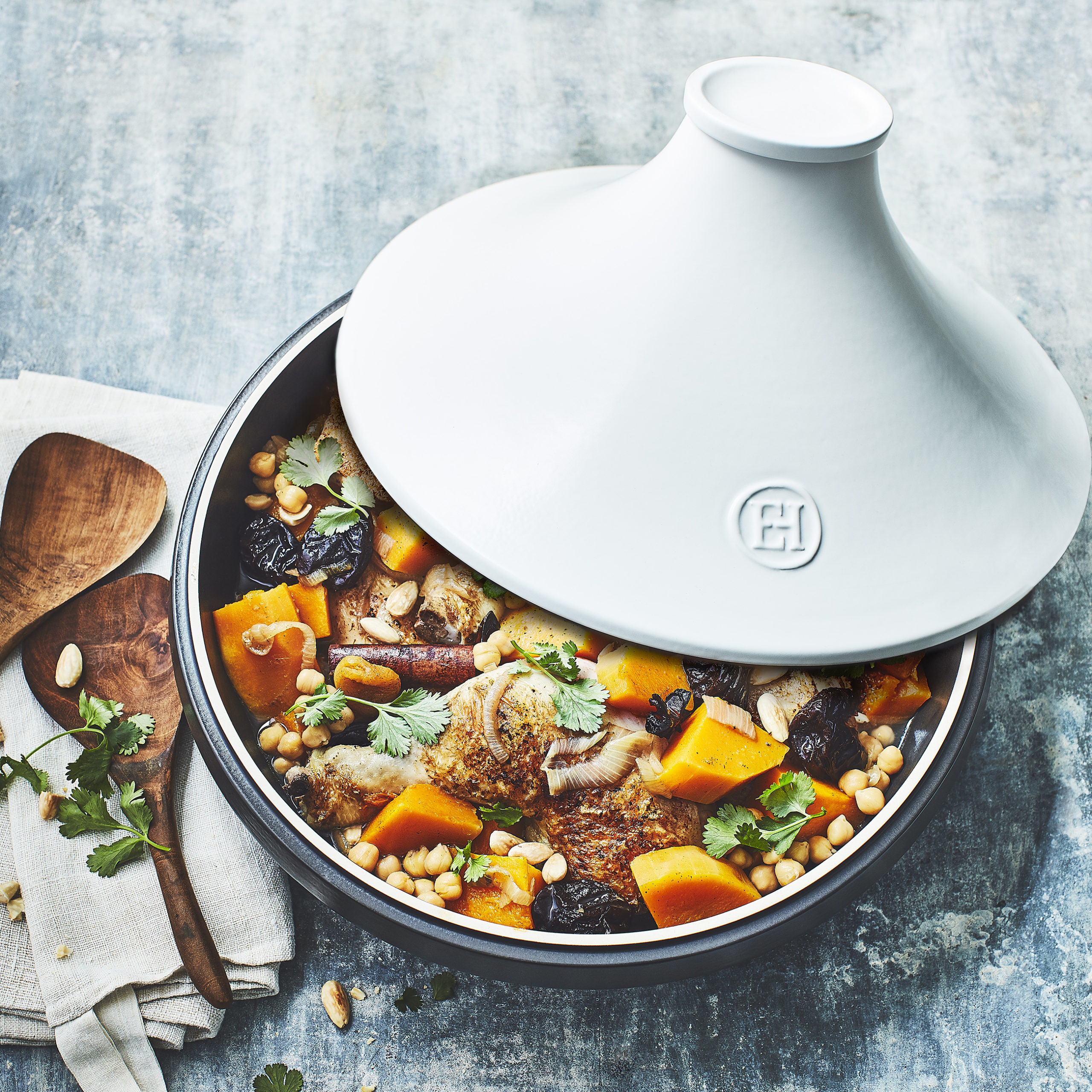 EH 6632 Amb Delight Tajine Tagine Chicken Squash Prunes3 A scaled Gia Dụng Đức Sài Gòn