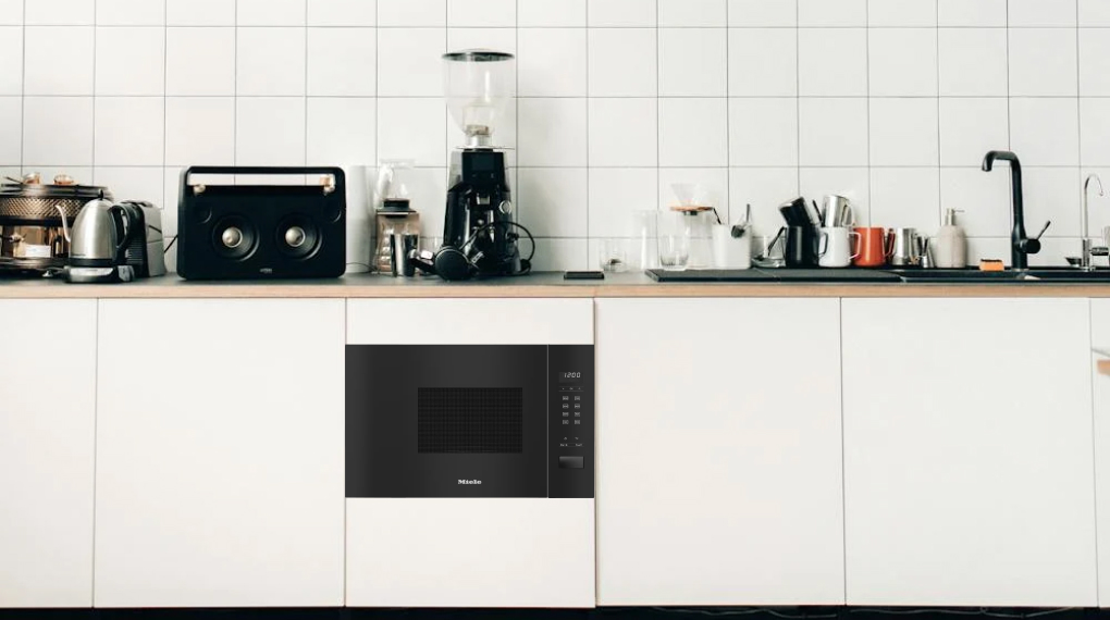 Lò vi sóng âm tủ Miele M 2230 SC