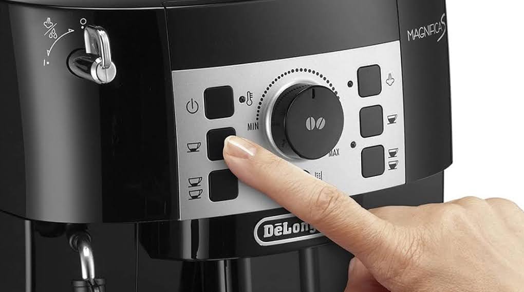 may pha cafe tu dong delonghi ecam 20 116 b magnifica 2 1 Gia Dụng Đức Sài Gòn