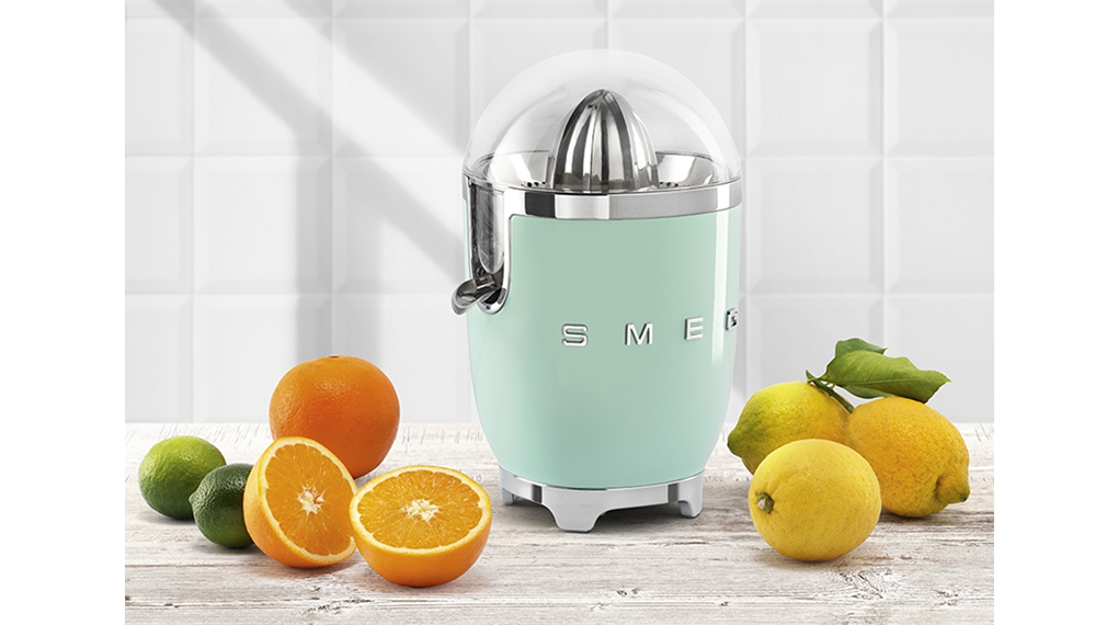 Máy vắt cam Smeg CJF11