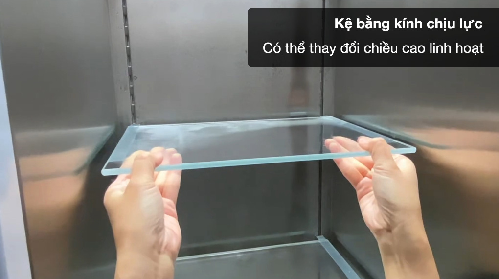 Tủ đông âm tủ Gaggenau 328 lít RF461306 Vario series 400-Kệ kính chắc chắn