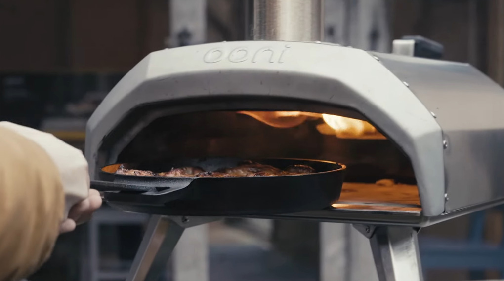 Lò nướng Pizza ngoài trời Ooni UU-P29400 Karu 12 1st Generation-Nướng đa dạng thực phẩm Lò nướng Pizza ngoài trời Ooni UU-P29400 Karu 12 1st Generation-Nướng đa dạng thực phẩm