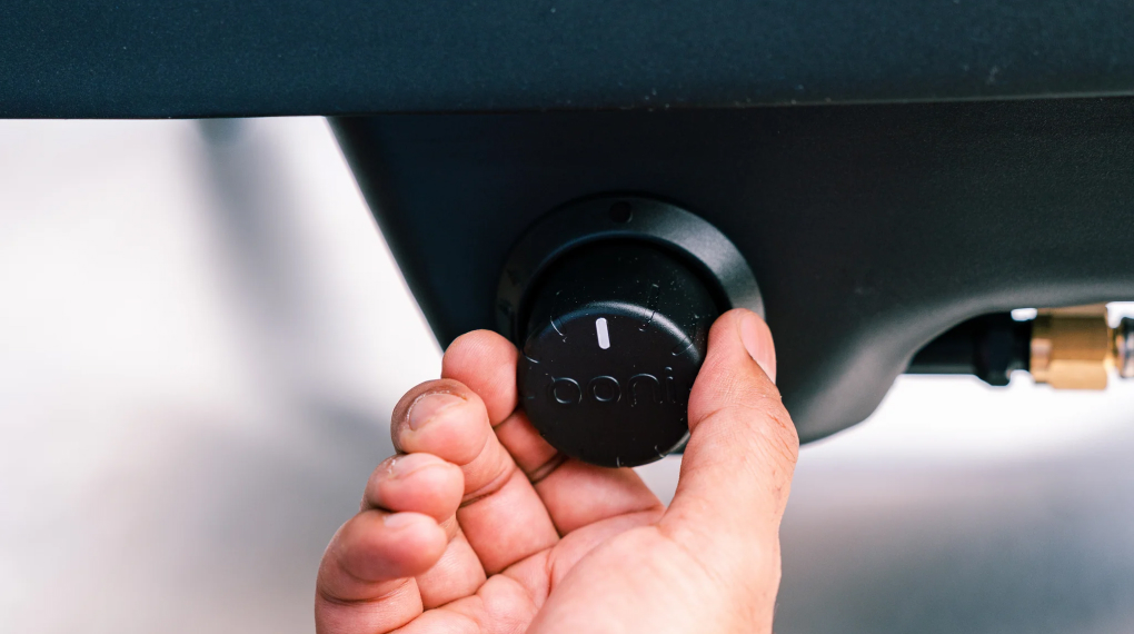 Lò nướng pizza ngoài trời Ooni Koda 16 - Điều khiển núm vặn Lò nướng pizza ngoài trời Ooni Koda 16