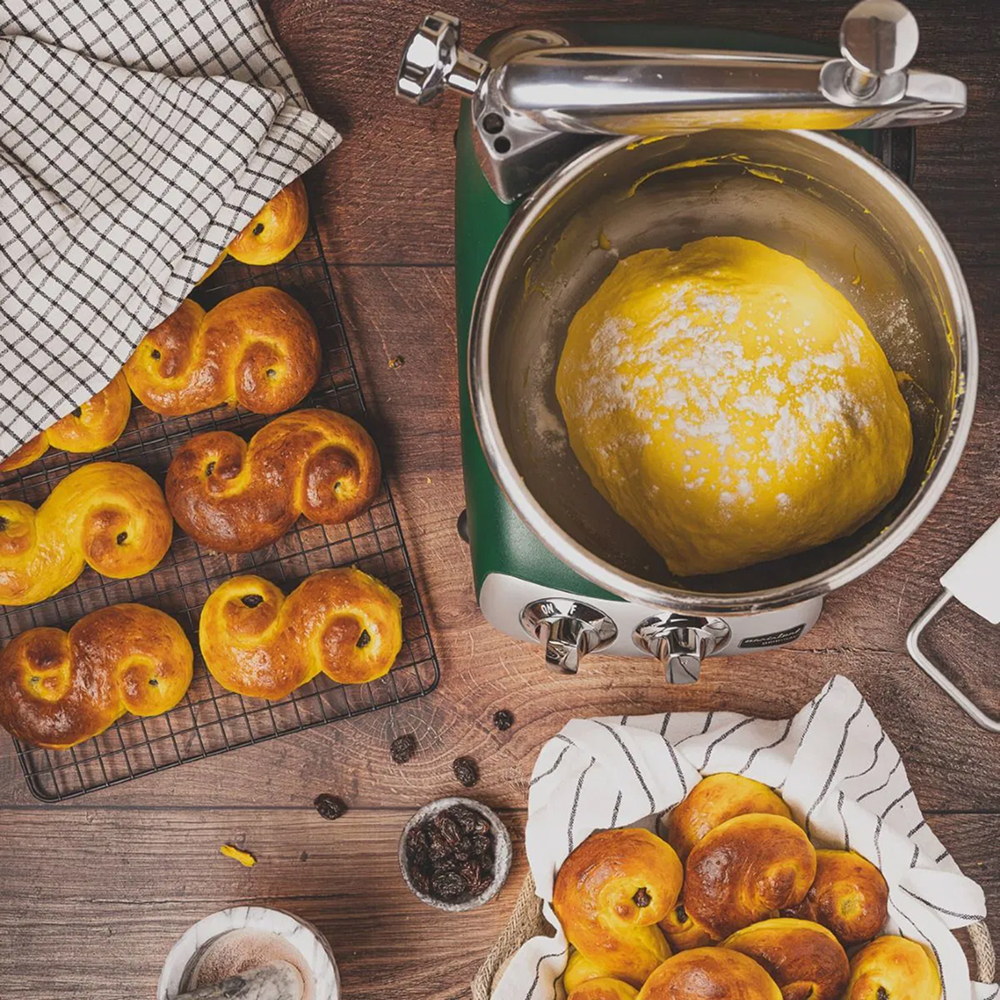 may-tron-bot-ankarsrum-assistent-original-akm-6230-1500w-6 may tron bot ankarsrum assistent original akm 6230 1500w 6 Gia Dụng Đức Sài Gòn