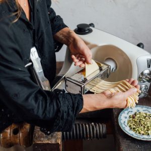 phu kien can va cat mi ong ankarsrum 920900084 2 1 Gia Dụng Đức Sài Gòn