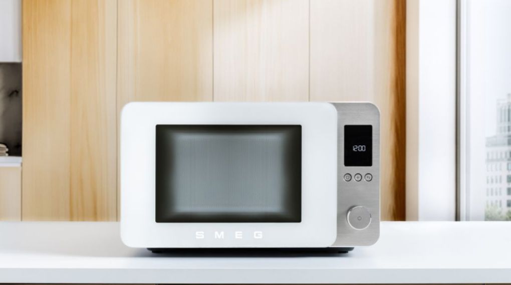 Lò vi sóng đa năng Smeg MOC02 Collezione - công nghệ Inverter mang lại hiệu suất nấu nướng vượt trội