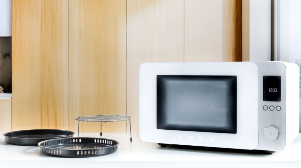 Lò vi sóng đa năng Smeg MOC02 Collezione - các tiện ích bổ sung