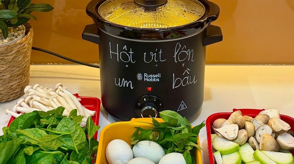 Nồi nấu chậm gia nhiệt Russell Hobbs với cách sử dụng đơn giản, dung tích 3.5L